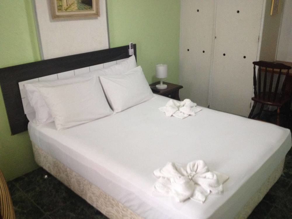 Hotel Santiago Centro Терезополис Экстерьер фото